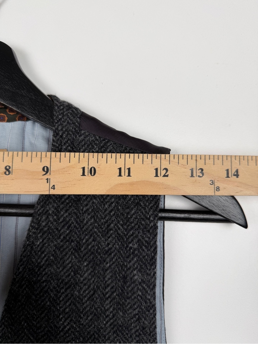 J. Crew Herringbone Wool Tweed Waistcoat Vest Gilet Mens Small Gray - Picture 9 of 10